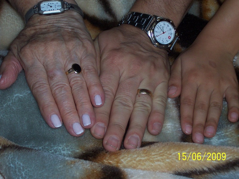 hands